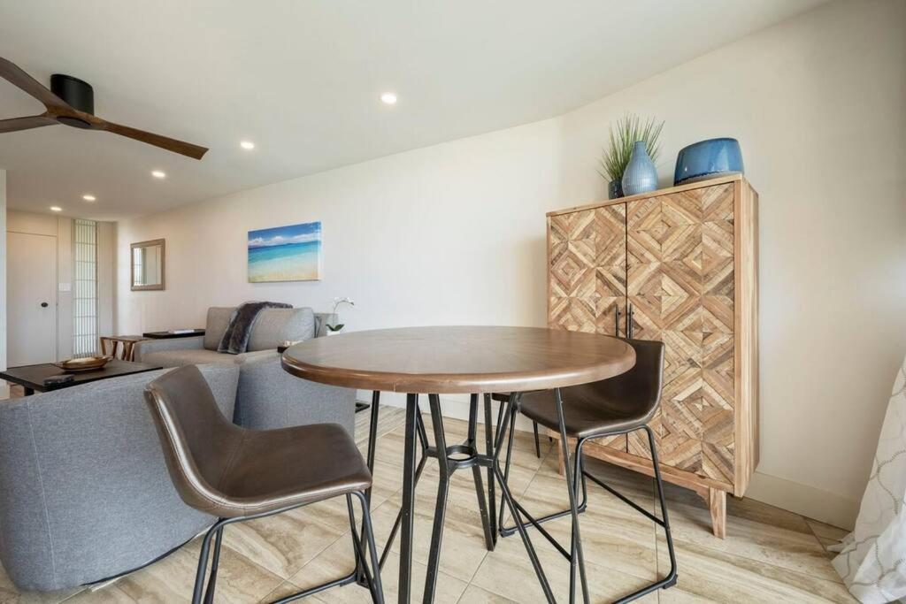 Hale Ono Loa 403- Top Floor, Ocean View, & Complete Modern Remodel Appartement Kahana Buitenkant foto