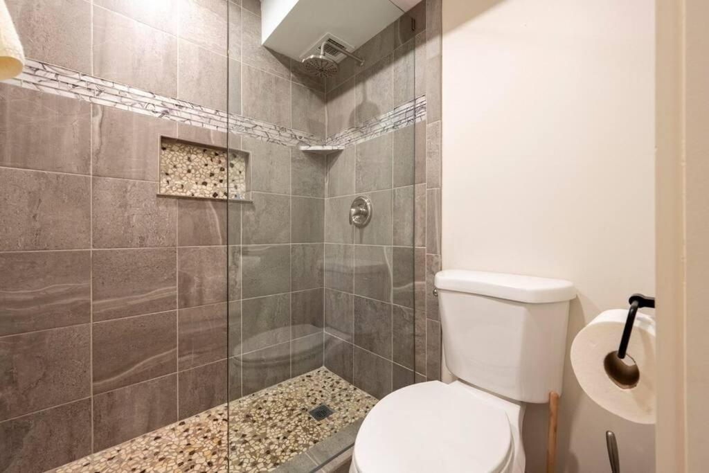 Hale Ono Loa 403- Top Floor, Ocean View, & Complete Modern Remodel Appartement Kahana Buitenkant foto